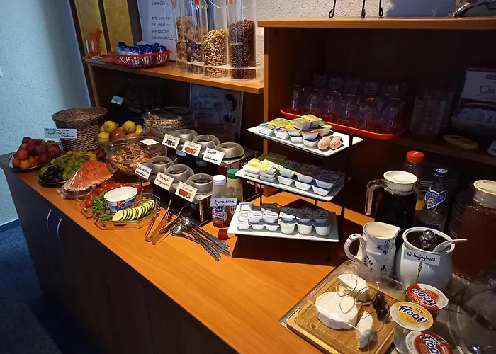 ホテル Am Hohen Schwarm 3*