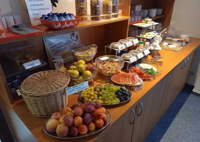 Am Hohen Schwarm Hotel Saalfeld Saale